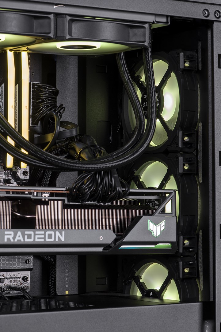 Kompjuter Actina, Ryzen 7-7800X3D, 32GB RAM, 2TB SSD, Radeon RX 7900 XT, i zi