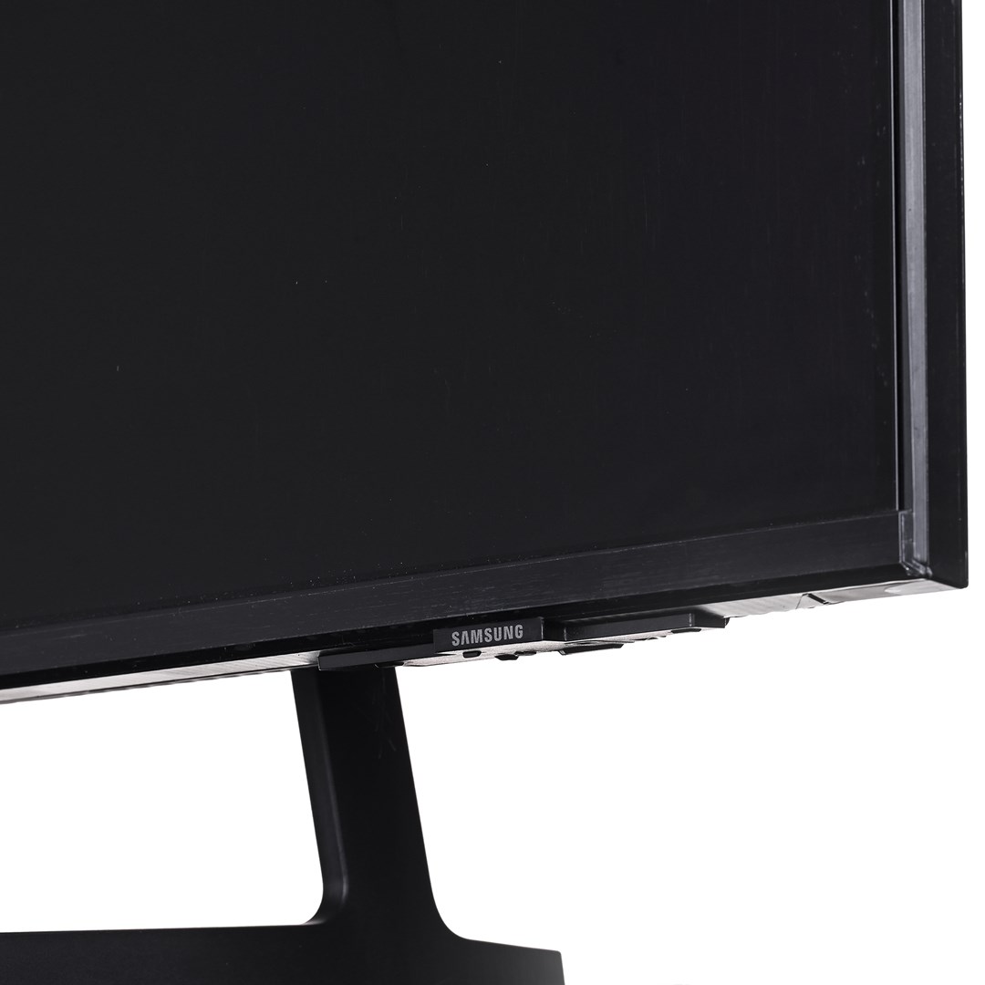 Televizor Samsung QE65Q7F Q7FA, 65", 4K QLED, Smart TV, i zi