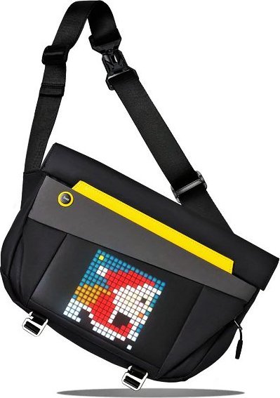 Çantë shpatullore Divoom SlingBag V, ekran LED 4.7", IP68, e zezë