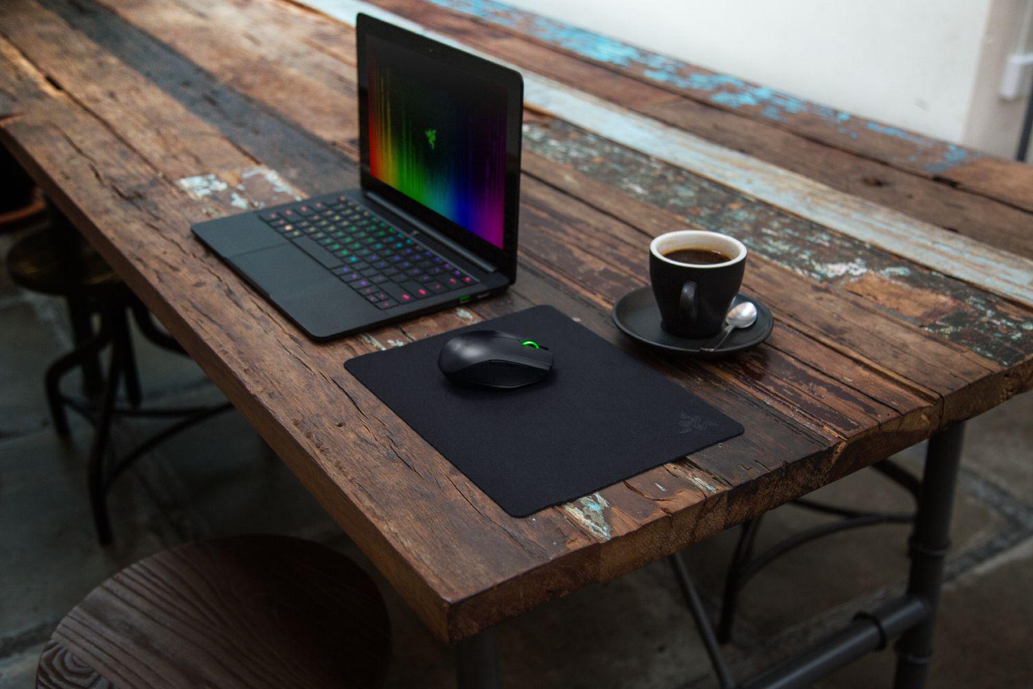 Mousepad gaming Razer Goliathus Speed Small, 27cm, bazë gome antirrëshqitje, i zi