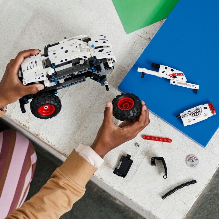Set LEGO® Technic 42150 Monster Jam™ Monster Mutt™ Dalmatian, 244 pjesë