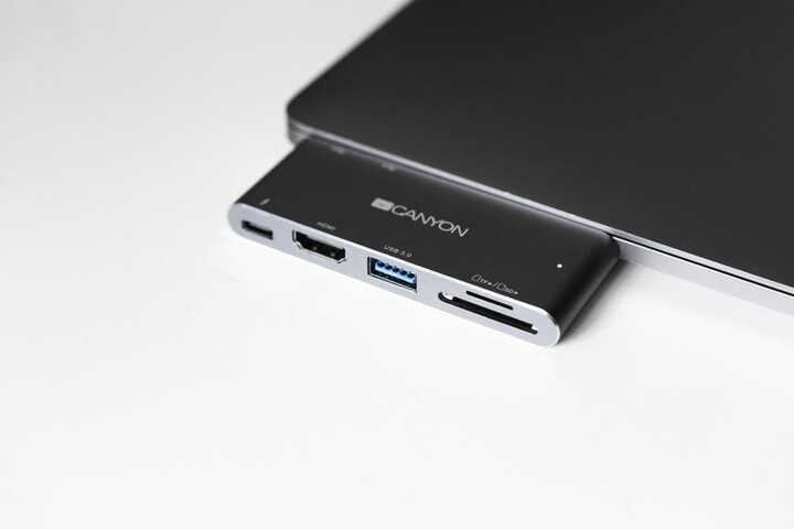 Docking station CANYON USB-C hub 7in1 për MacBook Pro / Air