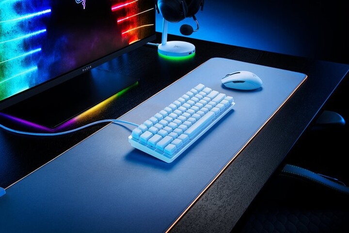 Set i tasteve të zëvendësueshme Razer Phantom Keycap Upgrade, i bardhë