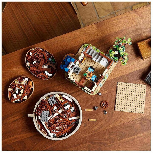 Set LEGO Ideas 21325 Medieval smithy