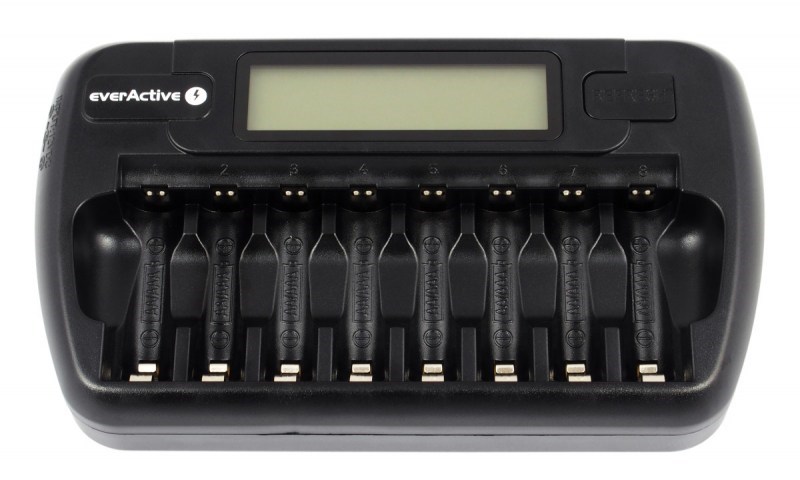 Karikues baterish EverActive NC-800, 8 kanale, LCD, i zi