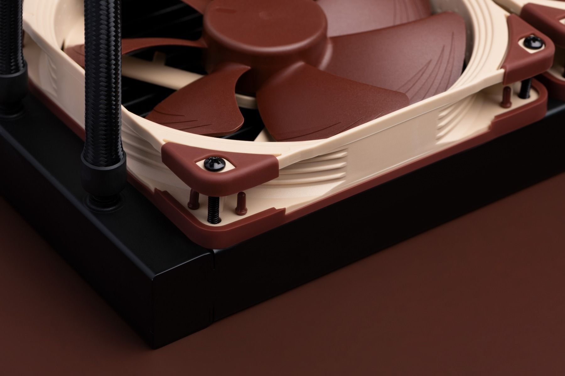 Garnitura anti vibrim për ventilator Noctua NA-SAVG2, 140mm, set 3 copë, kafe
