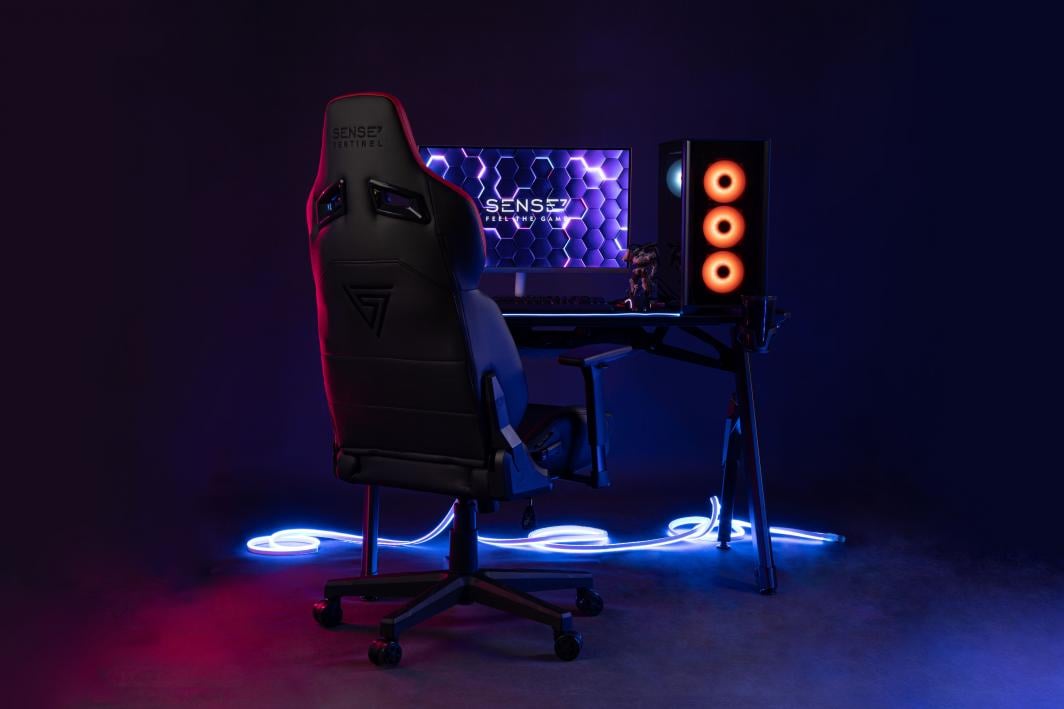 Karrige SENSE7 Sentinel, e zezë/kaltër