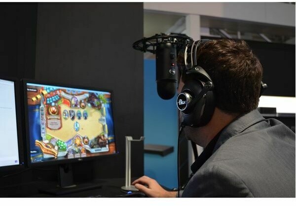 Mikrofon Blue Yeti, i argjendtë