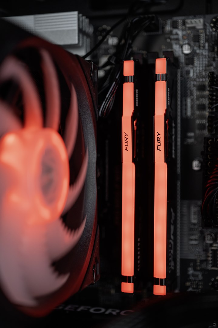 Kompjuter gaming Actina 5901443421573, Ryzen 5 7600X, 32GB RAM, 1TB SSD, RTX 5070, i zi