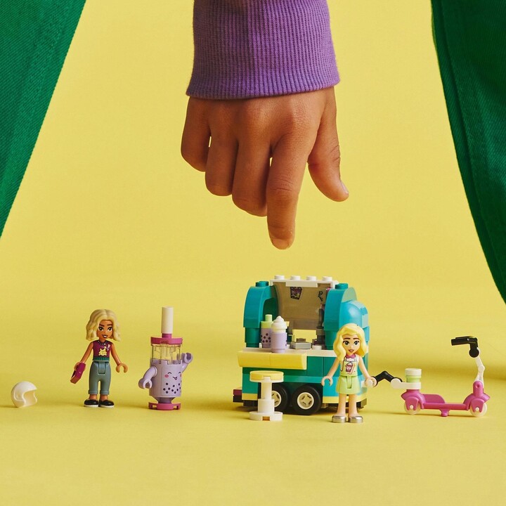 Set LEGO® Friends 41733 Mobile bubble tea shop, 109 pjesë