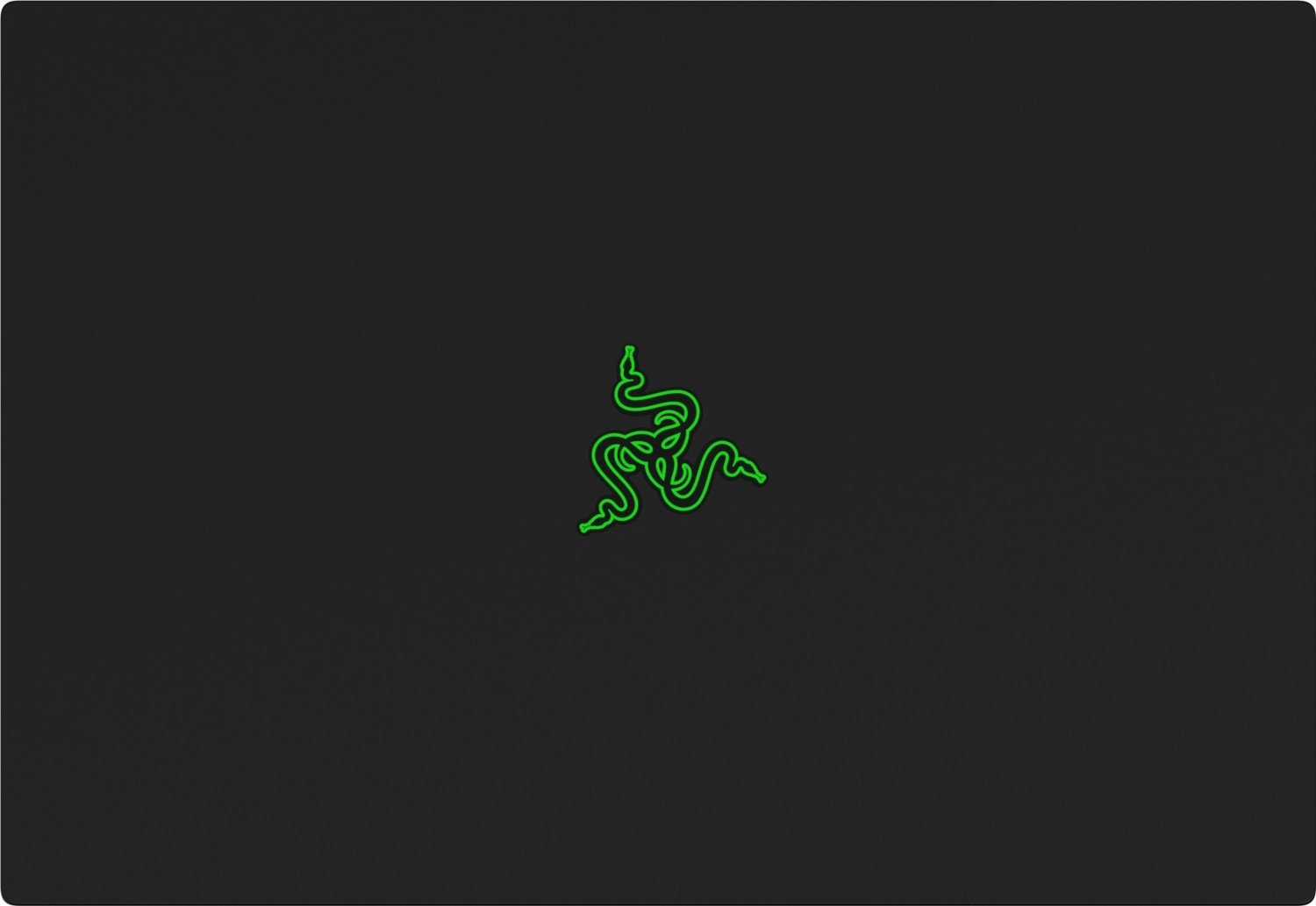 Laptop Razer Blade 16, 16" 240 Hz, Intel Core i9, 16 GB RAM, 1 TB SSD, NVIDIA GeForce RTX 4060, i zi