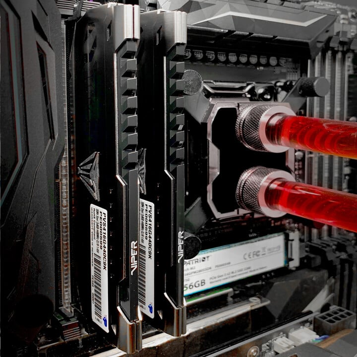 RAM меморија Patriot Viper Steel RAM, 32 GB (2x16 GB) DDR4, 3600 MHz