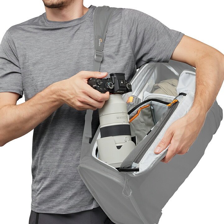 Çantë fotografike Lowepro ProTactic Lite SLX 120 AW III, kompakte, rezistente ndaj motit, e zezë