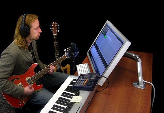 Mbajtëse tavoline për monitor Ergotron MX, 30", e argjendtë