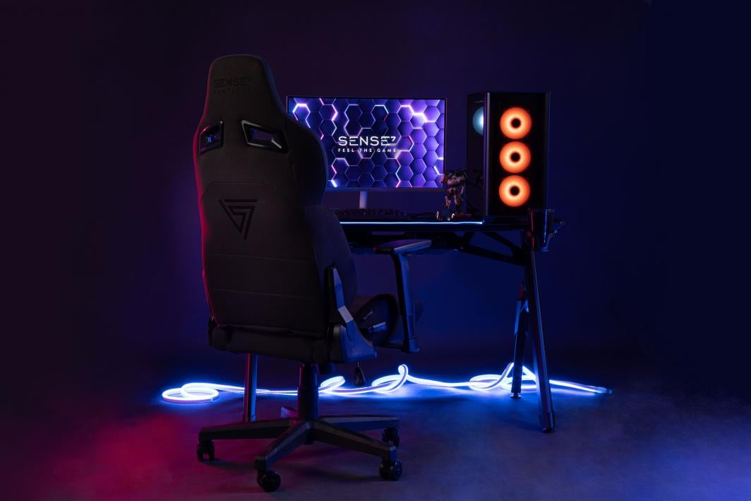 Karrige SENSE7 Sentinel, e zezë/kaltër