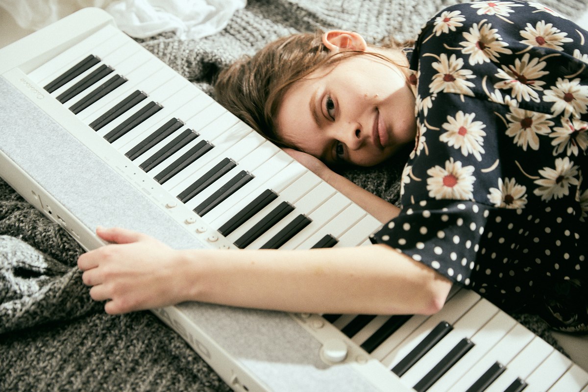 Tastierë Casio Casiotone CTS1, 61 taste, Bluetooth, e bardhë