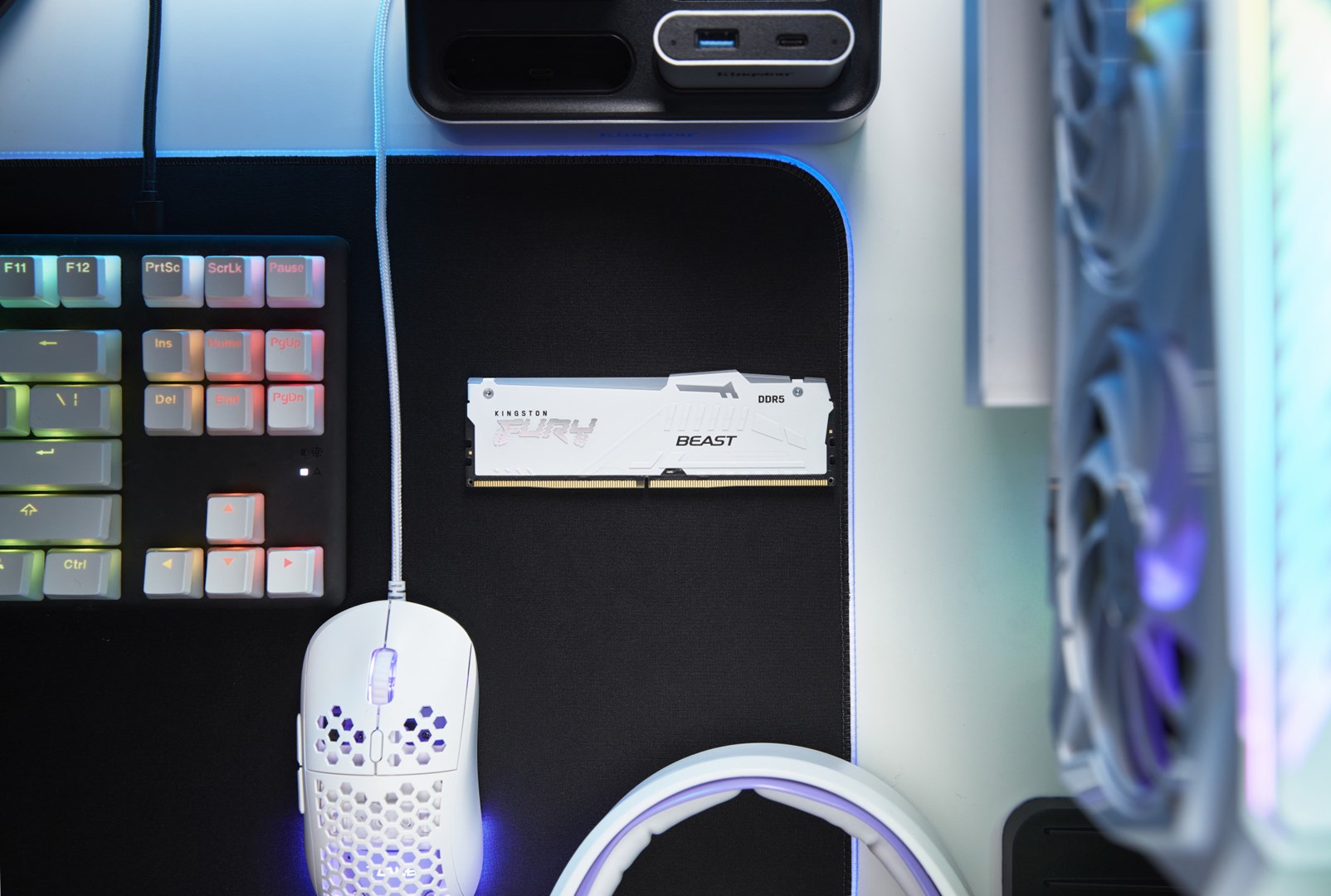 Memorie RAM Kingston FURY Beast RGB, 32GB, DDR5, 6000MHz, CL36, e bardhë