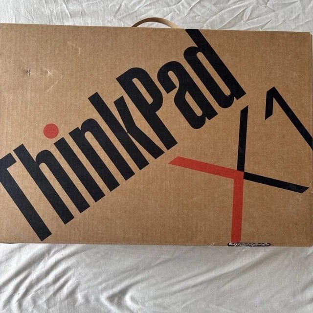 Laptop Lenovo ThinkPad X1 Carbon 7th Gen, 14", Intel Core i7, i zi