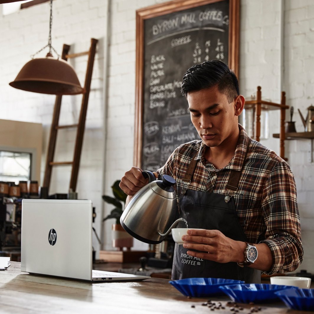 Laptop HP ProBook 455 G9, 15.6", AMD Ryzen 5 5625U, 16GB RAM, 512GB SSD