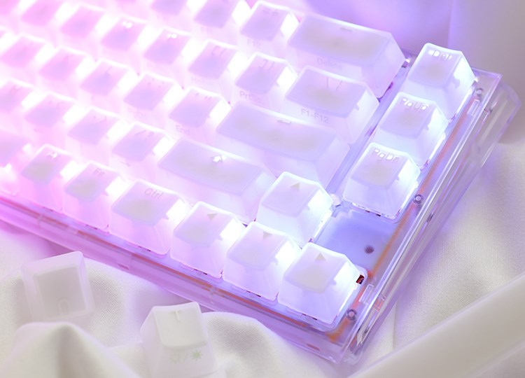 Tastierë Ducky One 3 Aura, SF Gaming RGB MX-Brown, e bardhë