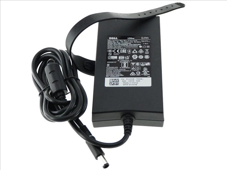 Адаптер полнач Dell AC 130W, 19.5V 6.7A, со кабел за струја, црн