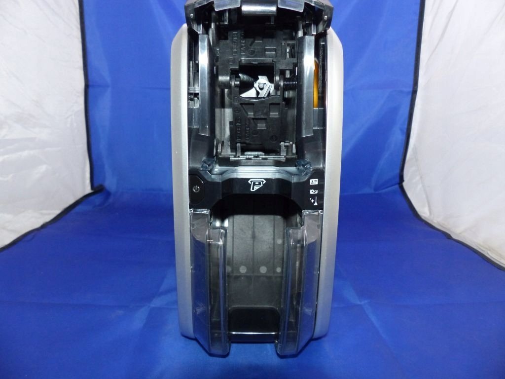 Printer kartash plastike Zebra ZC300, 300 dpi, printim dyanshëm, USB LAN