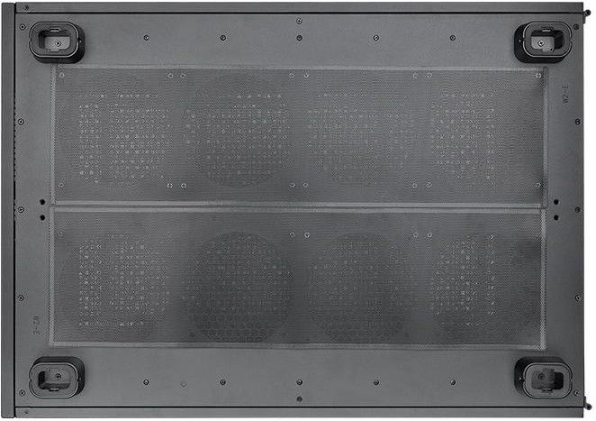 Kasë Thermaltake Core P200, Të ndryshme