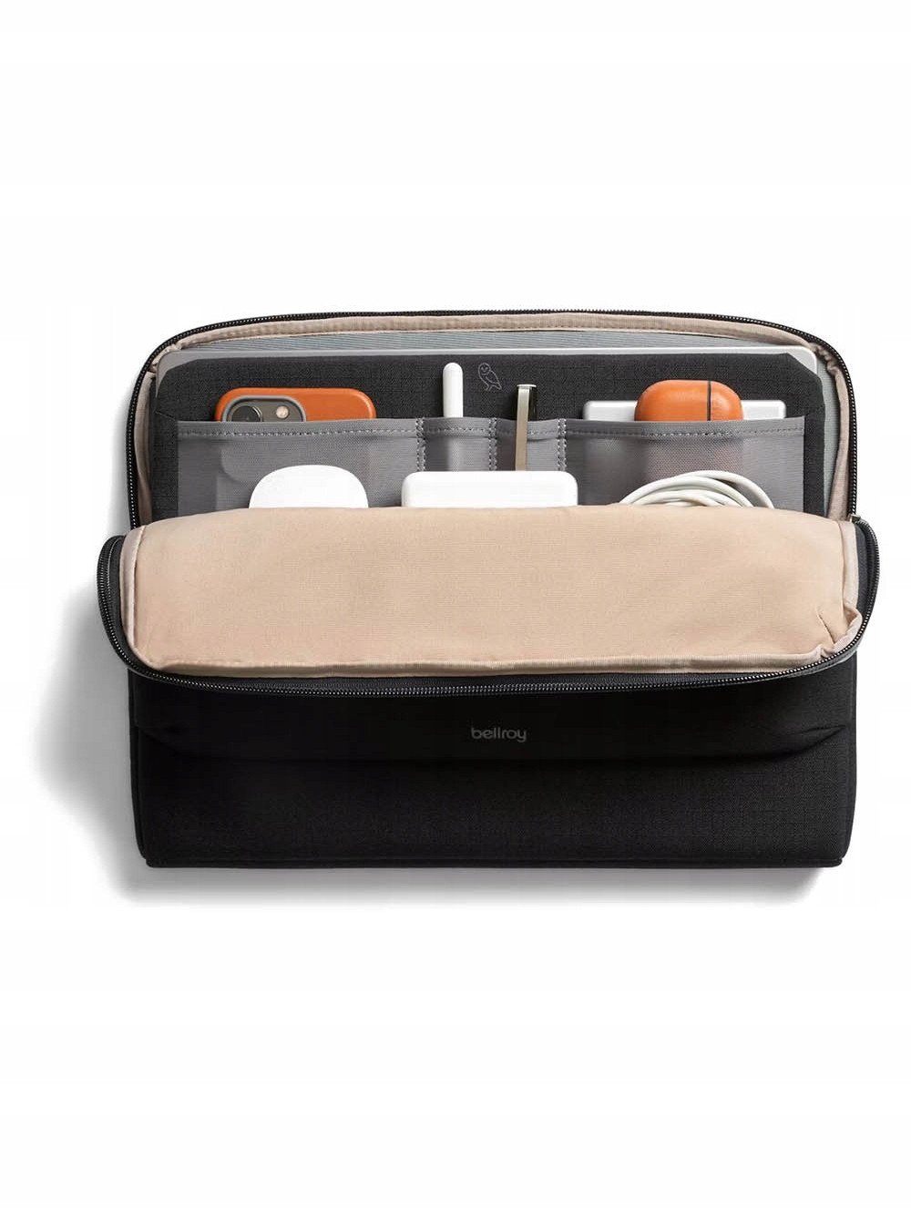 Organizues për notebook Bellroy Notebook Caddy 16, për 16", i zi