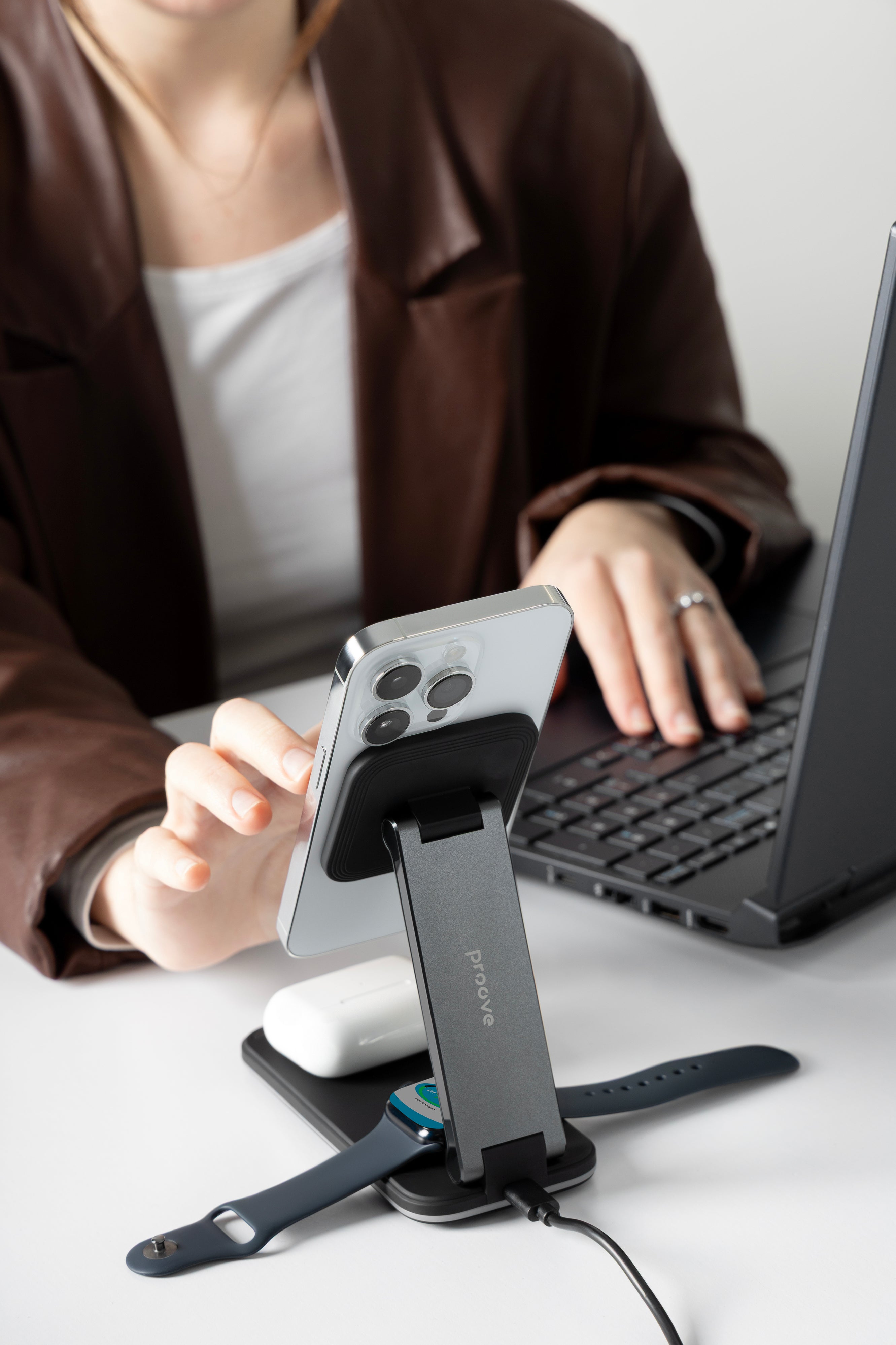 Karikues wireless 3 në 1 Proove Energy Fold, 15W, i zi