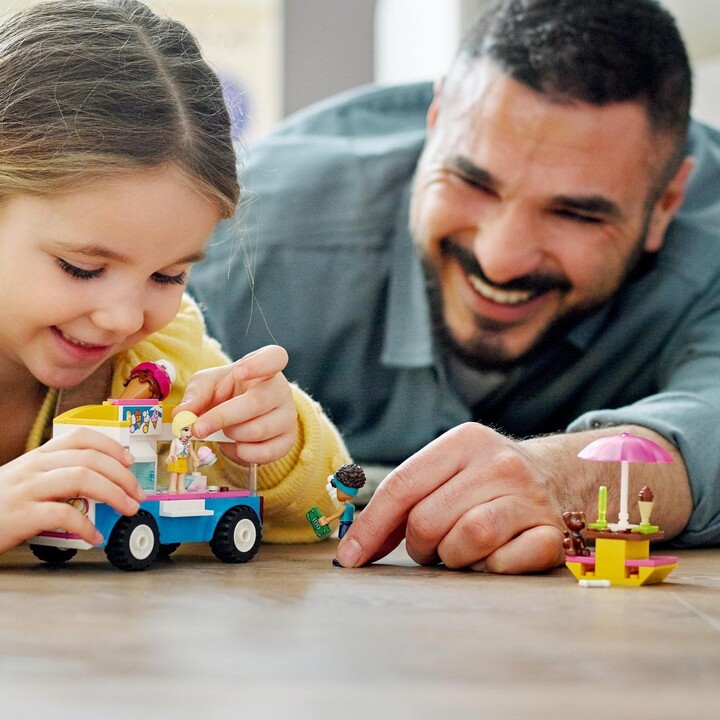 Set lodër LEGO® Friends 41715 Ice Cream Truck, 84 pjesë