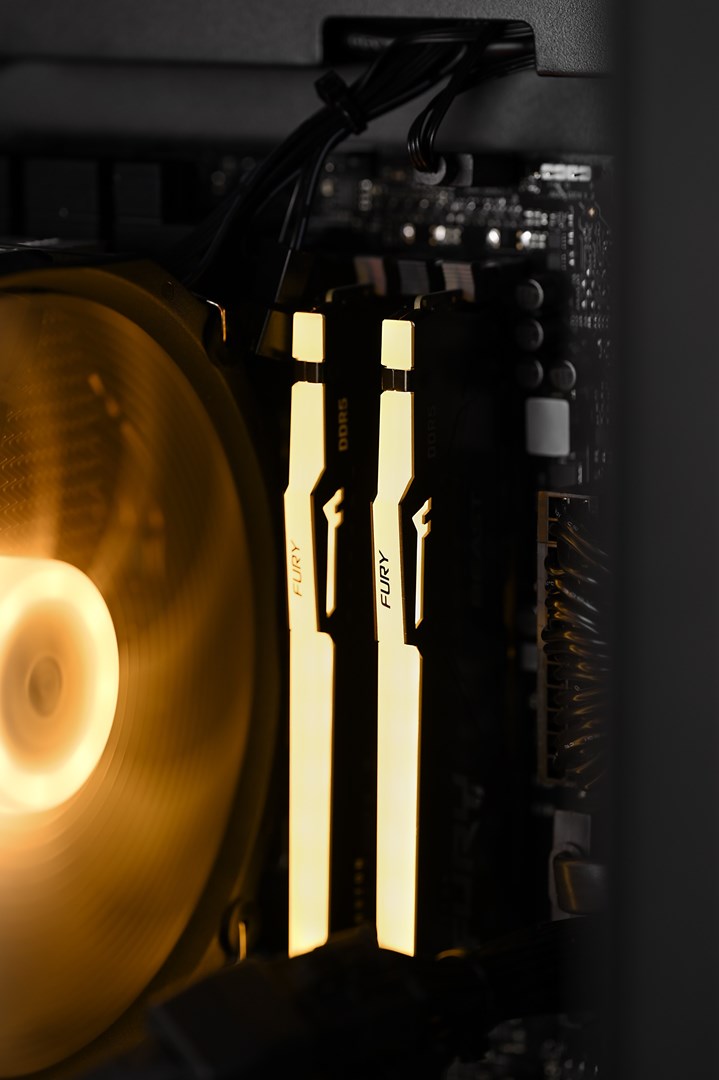 Kompjuter Actina, AMD Ryzen 9 5900X, 32GB DDR4, 1TB SSD, RX 7900 GRE, i zi