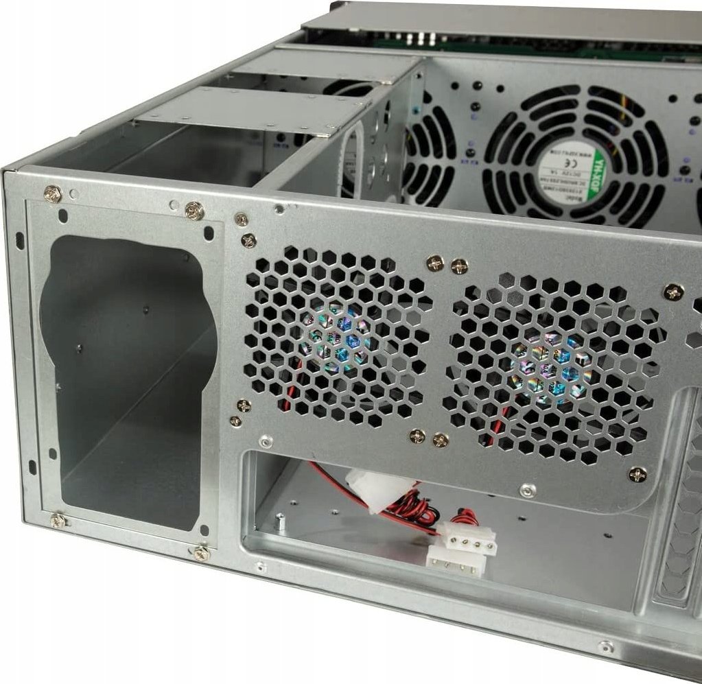 Kuti serveri Inter-Tech IPC Storage 4U-4724, rack 4U, 24x hot swap, e zezë