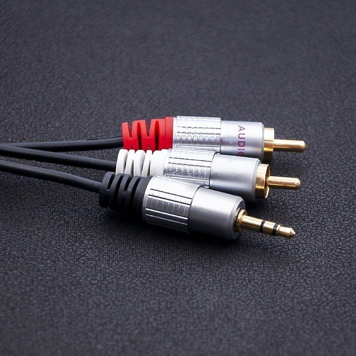 Kabllo audio Qoltec Jack 3.5mm në 2x RCA, 1m, e zezë