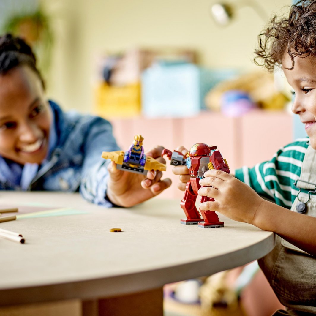 Set LEGO® Marvel 76263 Iron Man Hulkbuster Vs. Thanos, 66 pjesë