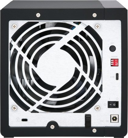 Server NAS QNAP TR-004