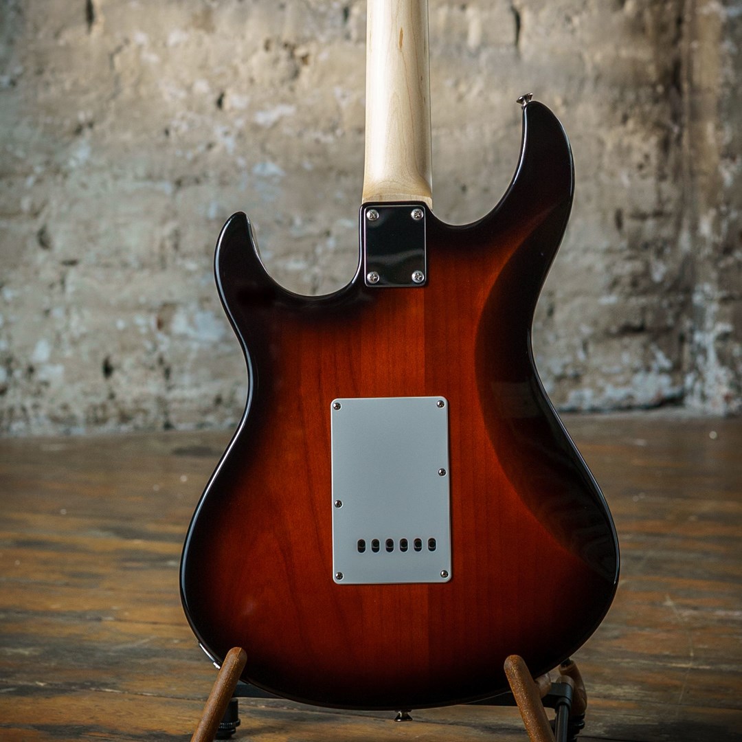 Kitare elektrike Yamaha Pacifica 112J MKII, HSS, e zezë