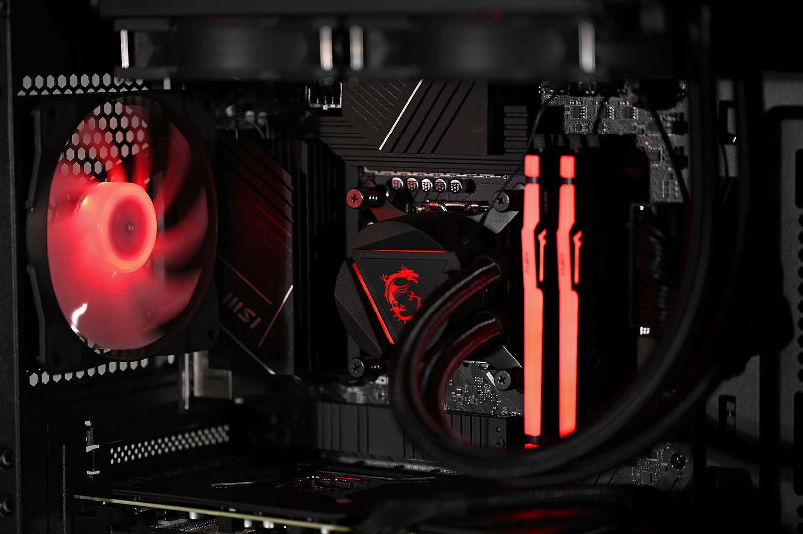 Kompjuter Actina Ryzen 7 7800X3D, 32GB DDR5, 2TB SSD, RTX 4090, i zi