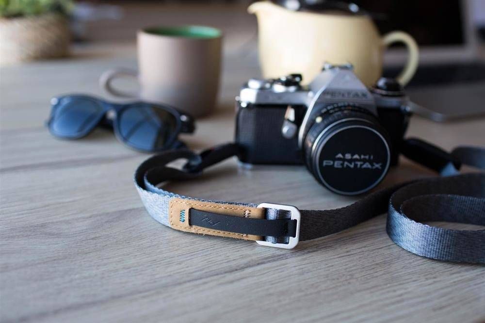 Rrip qafe për kamerë Peak Design Leash v3, i rregullueshëm 83 145 cm, gri ash