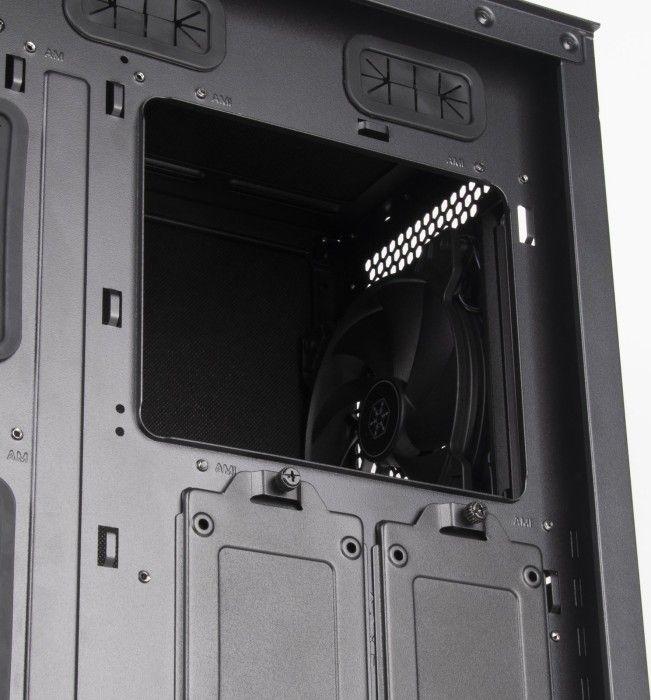 Kasë SilverStone Seta Q1, Midi Tower