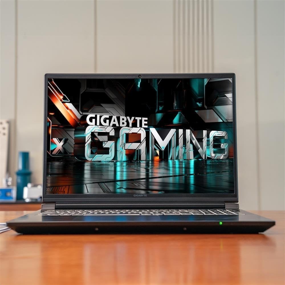 Laptop GIGABYTE G6X 9MG 2024, 16" 165 Hz, Intel Core i7-13650HX, 16 GB RAM, 1 TB SSD, NVIDIA GeForce RTX 4050, i zi