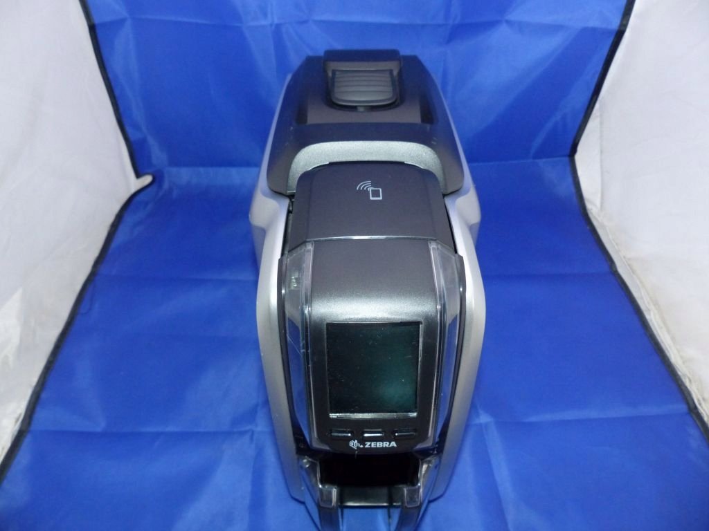 Printer kartash plastike Zebra ZC300, 300 dpi, printim dyanshëm, USB LAN