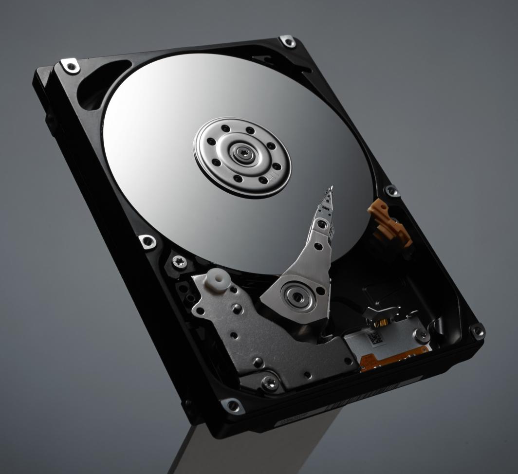 Disk HDD Toshiba L200, 2TB, 2.5" SATA III