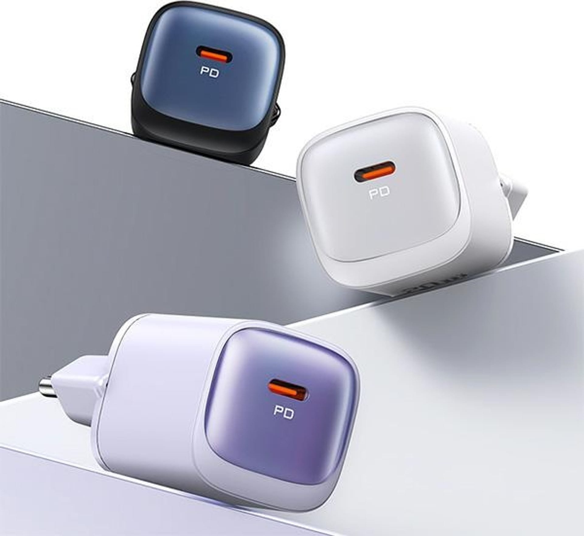Karikues muri Usams CC251 HC Series, 30W GaN, USB C, lejla