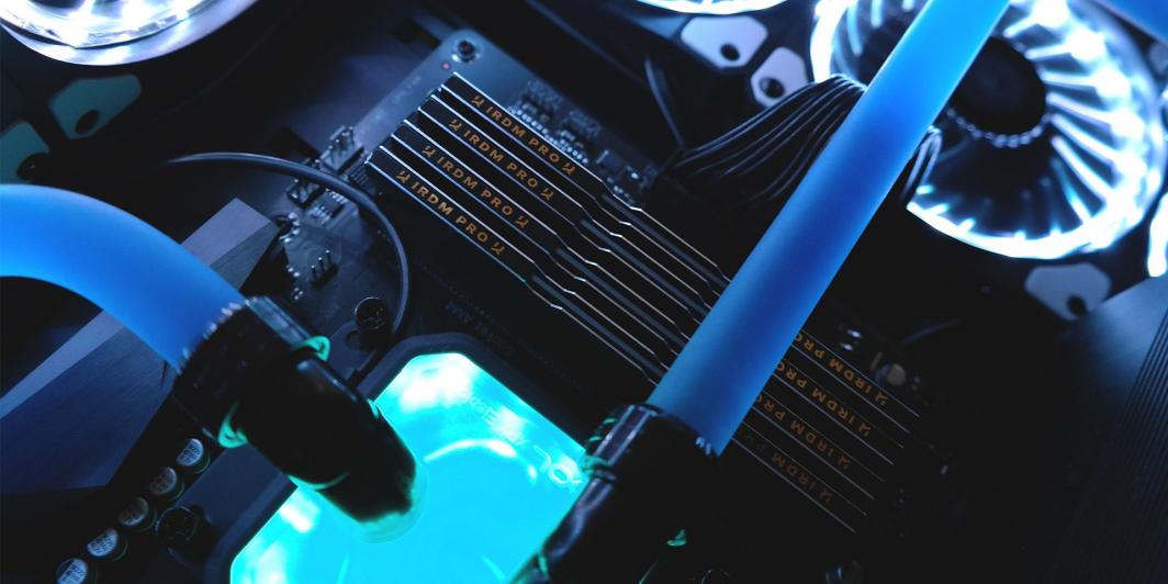 Memorie GoodRam IRDM PRO Deep Black, DDR4, 16 GB, 3600 MHz, CL18, IRP-K3600D4V64L18S/16GDC