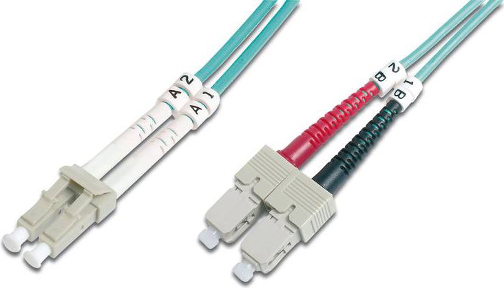 Kabllo me fije optike Digitus Multimode Patch Cord, OM4, LC / SC