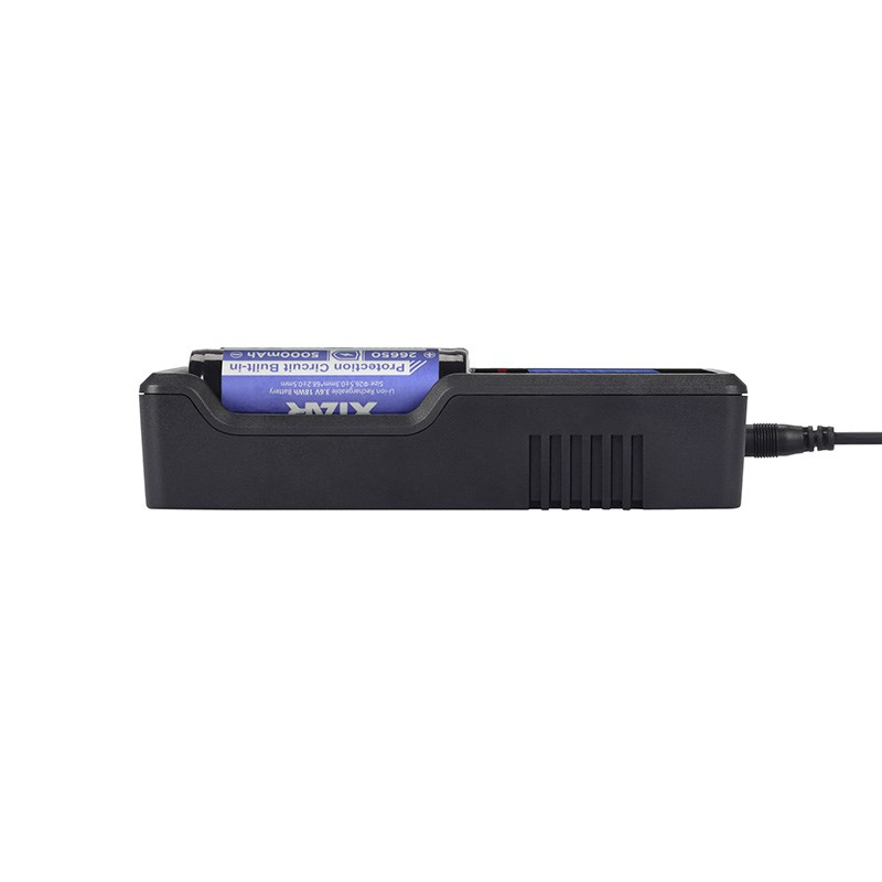 Ngarkues baterish Xtar VC4, 4 slote, ekran LCD, i zi