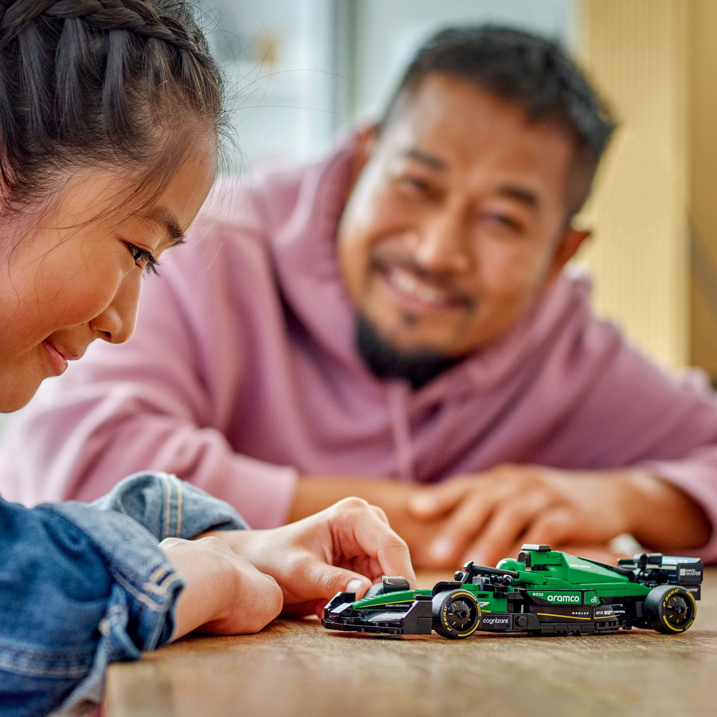 Set lodrash LEGO Aston Martin Aramco F1 AMR24 Race Car, model për ndërtim, për fëmijë 10+