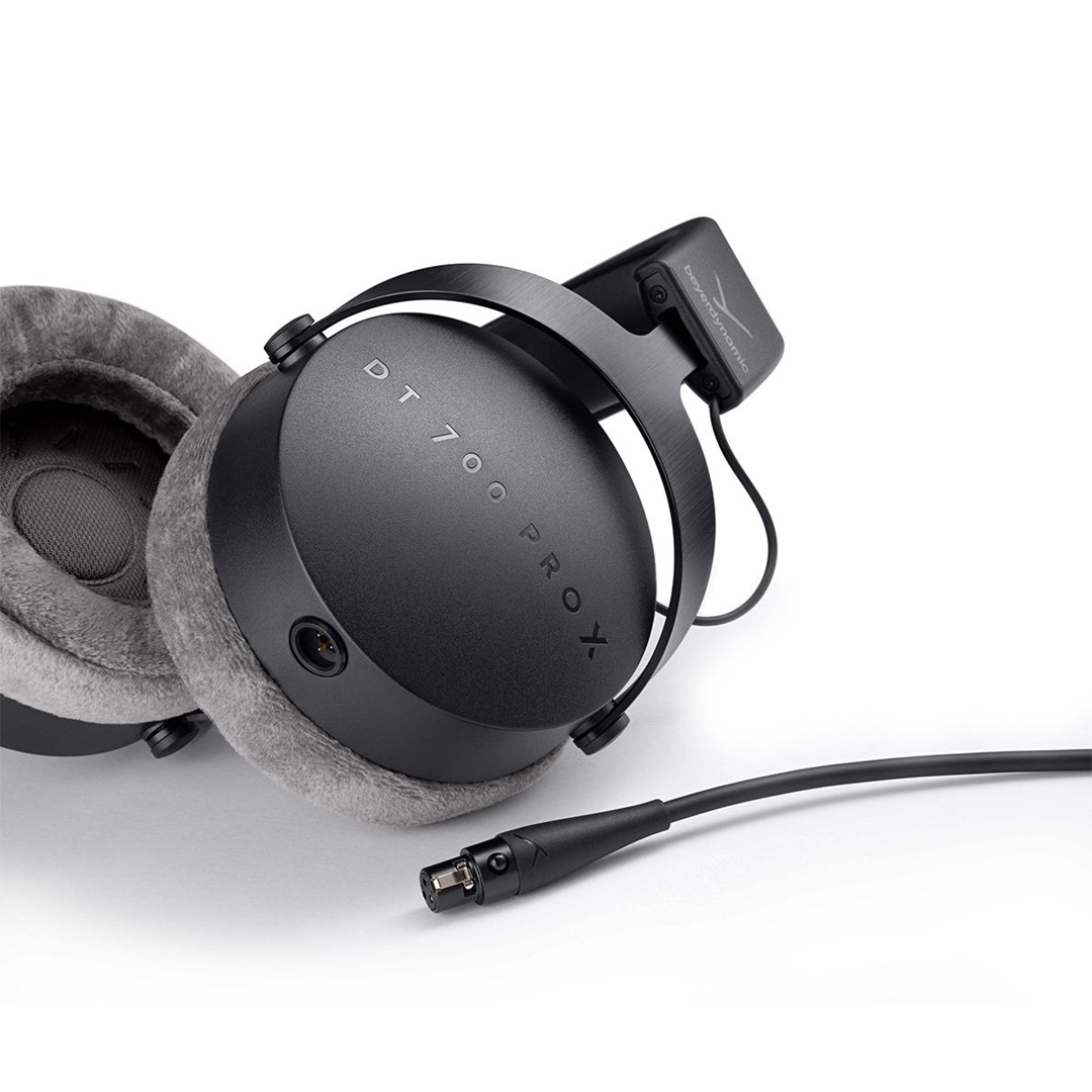 Kufje Beyerdynamic DT 700 Pro X, me kabllo, të zeza
