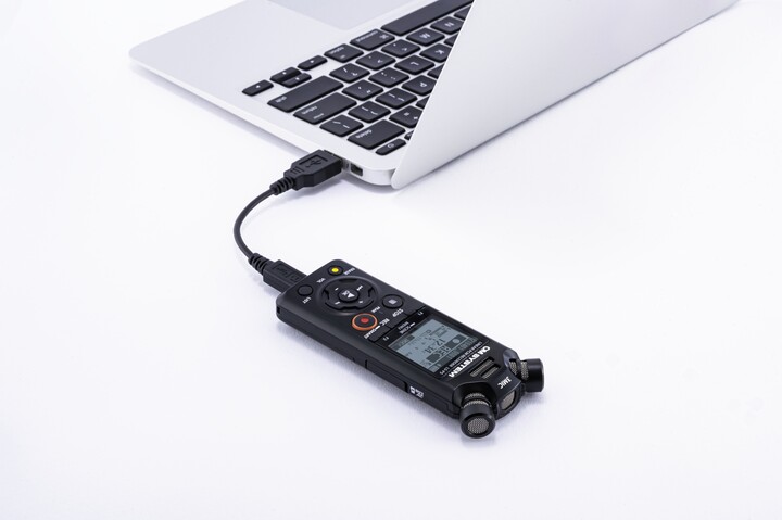 Diktafon Olympus LS-P5, i zi