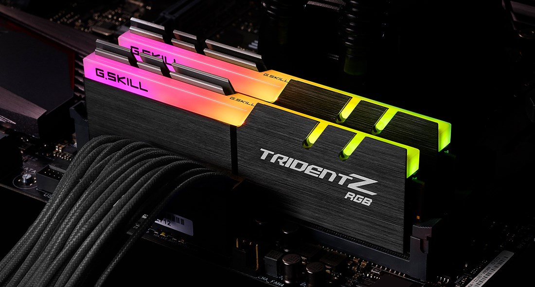 Memorie RAM G.Skill Trident Z RGB F4-3200C16D-64GTZR 64 GB (2 x 32 GB) DDR4 3200 MHz